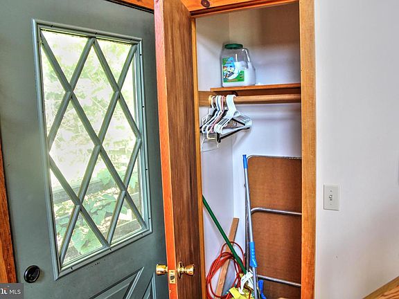 4th image of 198 Hoods Point Rd