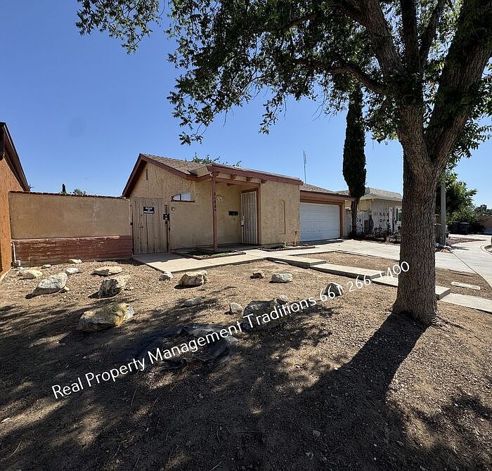 1st image of 3106 E Avenue Q14