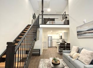 135 Station St S #110, Belleville, ON K8N 0T4