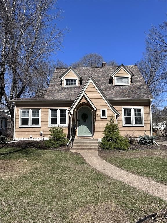 1516 Hogeboom Avenue, Eau Claire, WI 54701 Zillow