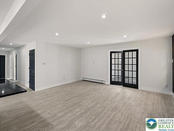 4th image of 2114 Wild Cherry Ln