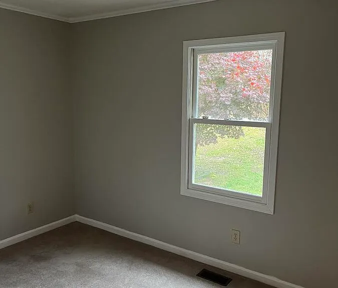 191 Frost Rd — Photo 10