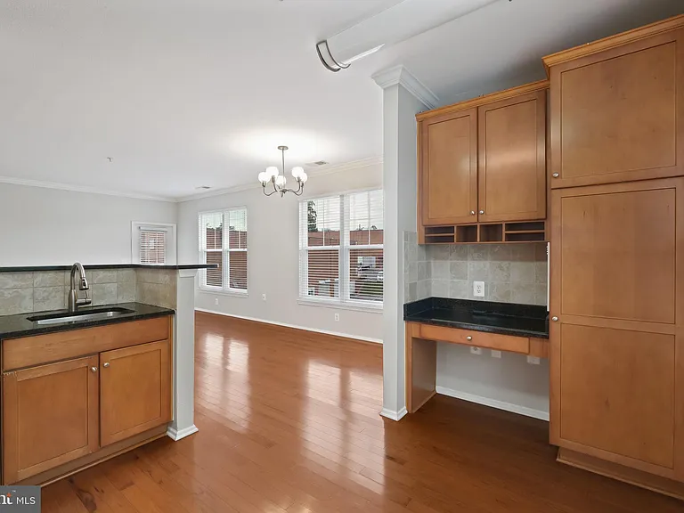 11800 Old Georgetown Rd #1305 — Photo 10