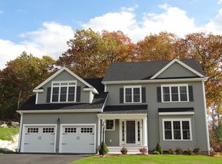 20 Brookmeadow Ln, South Grafton, MA 01560