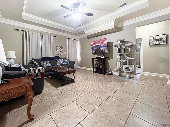 2nd image of 2036 Falconcrest Dr