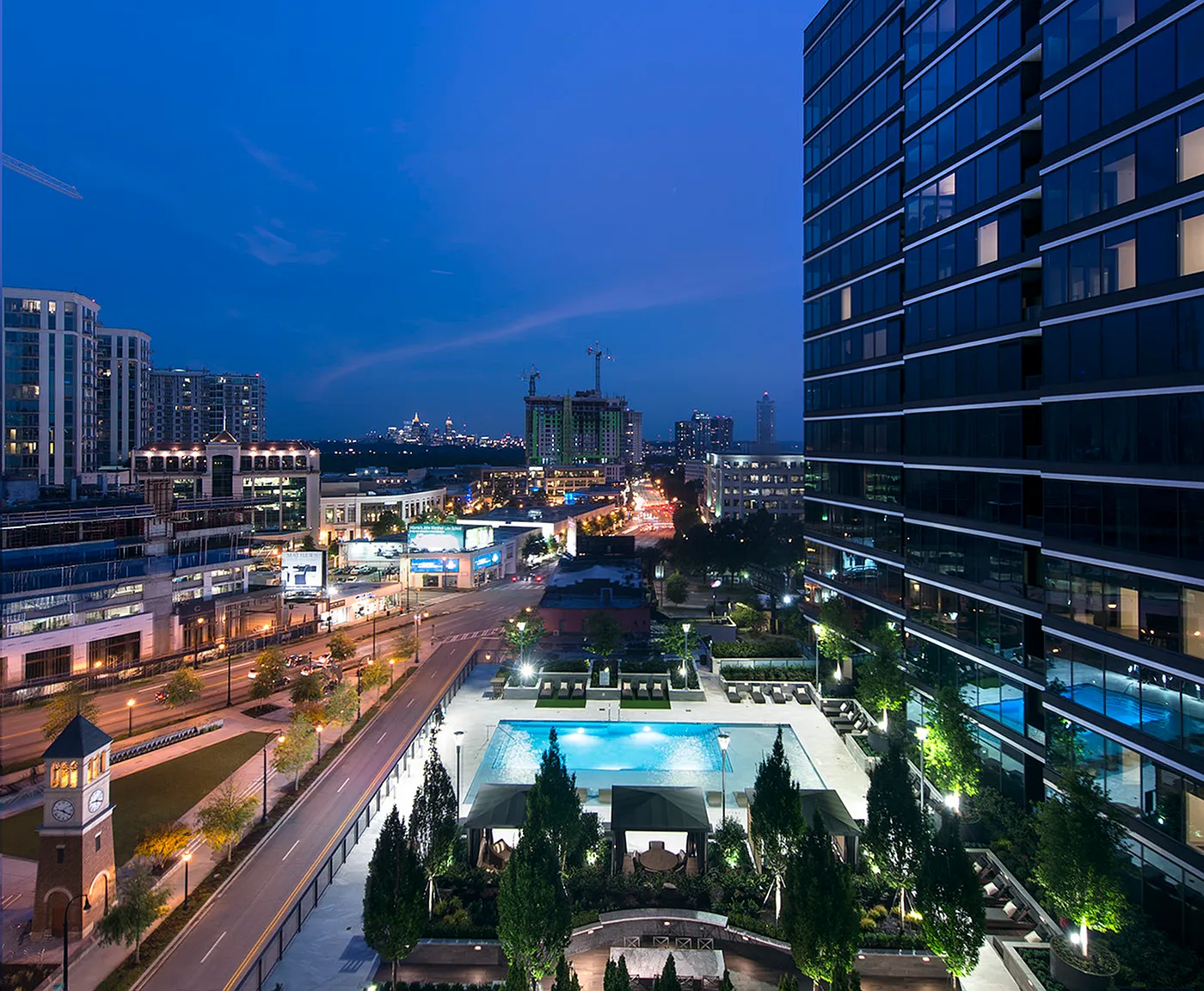 Hanover Buckhead Village — Photo 2