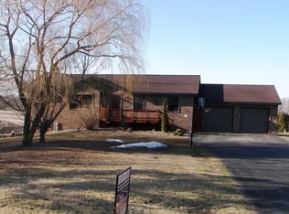 6023 Bader Rd, Luxemburg, WI 54217