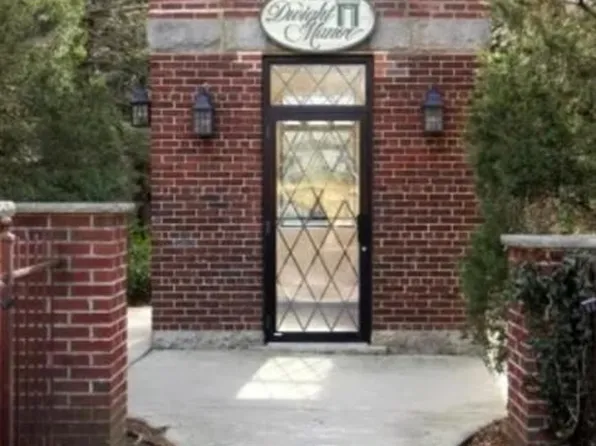 100 E Palisade Ave APT B42, Englewood, NJ 07631