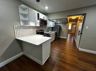 33 Park Vallei Ln, Brookhaven, PA