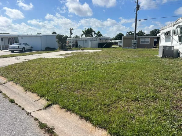 1792 Midlothian St Lot 416, Sarasota, FL 34234