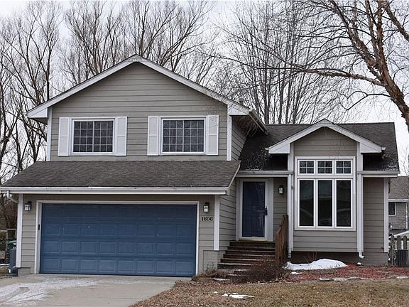2nd image of 1606 NW Linwood Dr