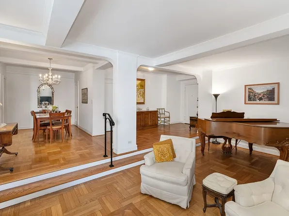 565 W End Ave APT 4E, Manhattan, NY 10024