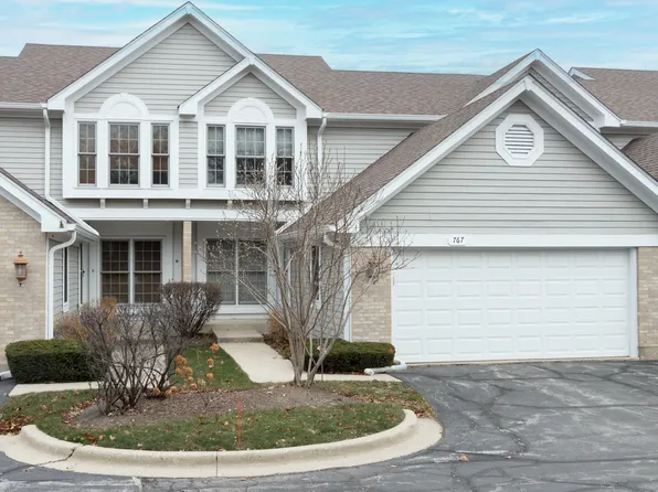 767 Regency Park Dr, Crystal Lake, IL 60014