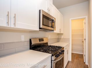 2352 NE 6th St APT 1, Bend, OR 97701