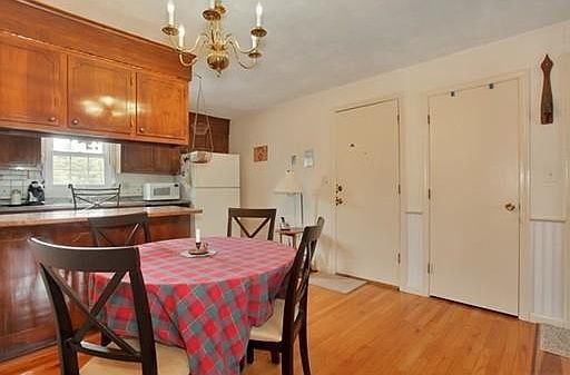 3rd image of 132 Parker St APT H5
