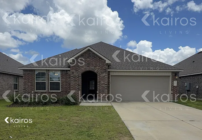 109 Santiago Ct — Photo 1