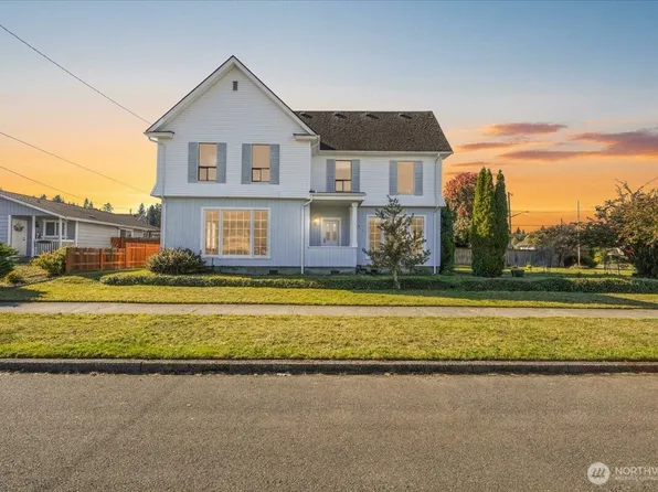 1212 3rd Street, Cosmopolis, WA 98537