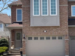 11 Peninsula Cres, Richmond Hill, ON L4S 1T9