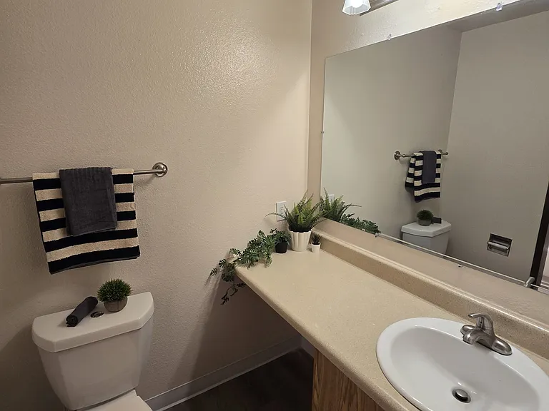 Legacy Place — Photo 12