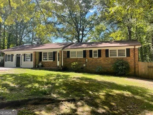207 Briarwood Dr, Dallas, GA 30132