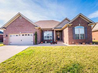 1380 Muirfield Ln, Bowling Green, KY 42104