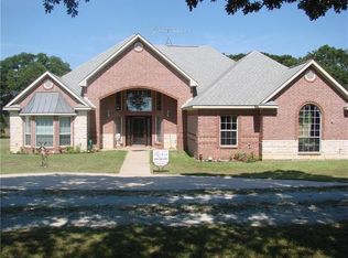 407 County Road 180, Gainesville, TX 76240
