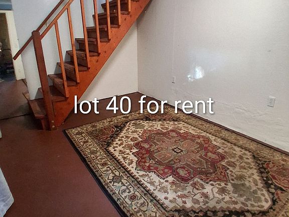 2nd image of 587 Wildrose Ln #40