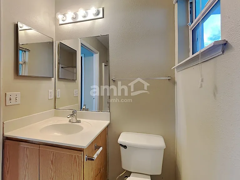 7405 Prosperity Park Rd N — Photo 11