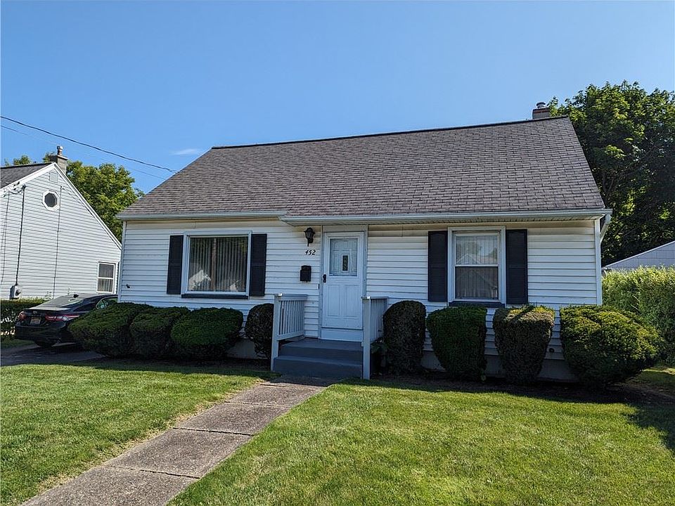 1st image of 452 Waring Rd