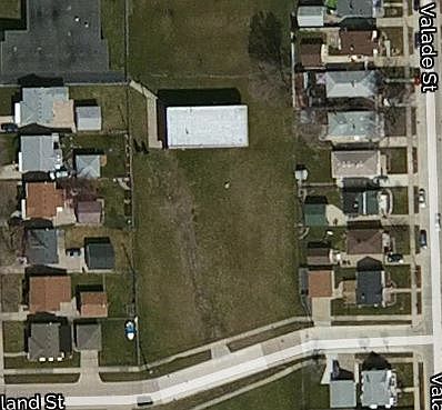 1st image of 392 Vreeland