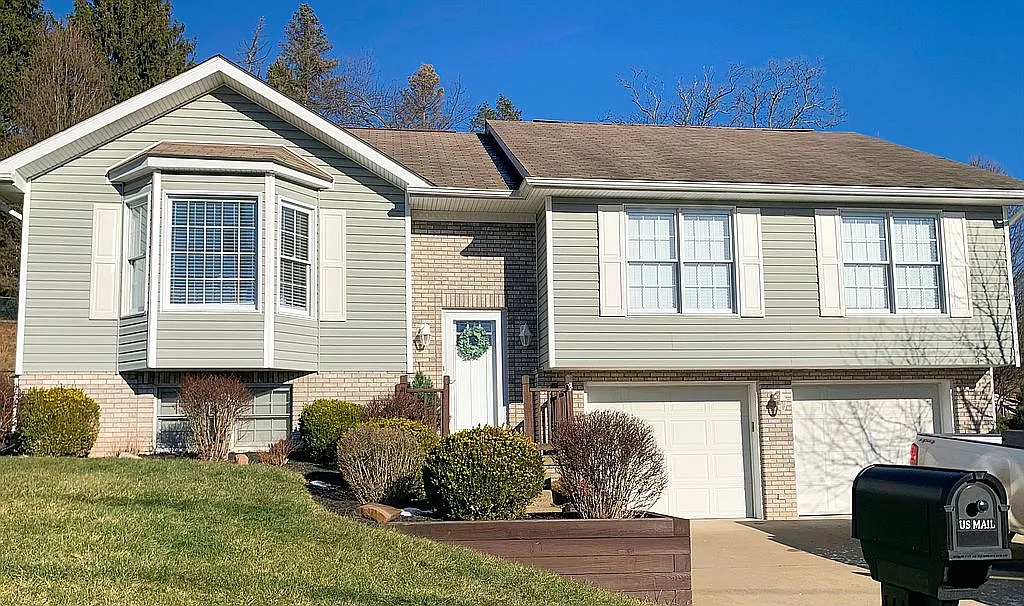 109 Fir Ct photo 1