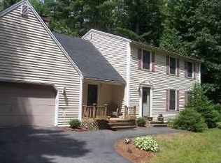 220 County Rd, Bedford, NH 03110