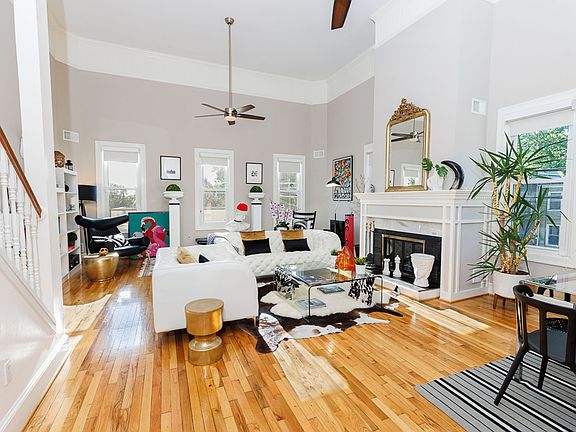 4th image of 205 18th St SE #3