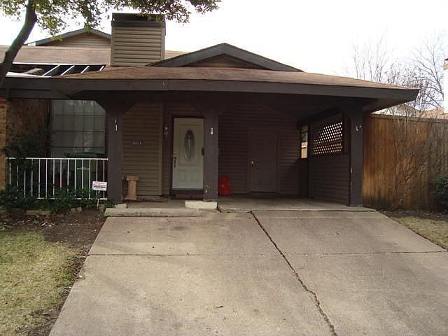 1st image of 729 Sceptre Cir