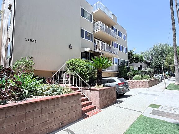 2nd image of 11635 Mayfield Ave APT 2