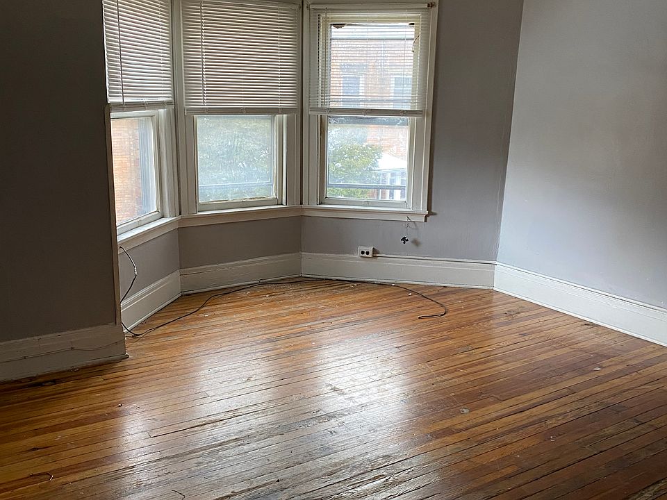 1st image of 9411 Detroit Ave APT 21