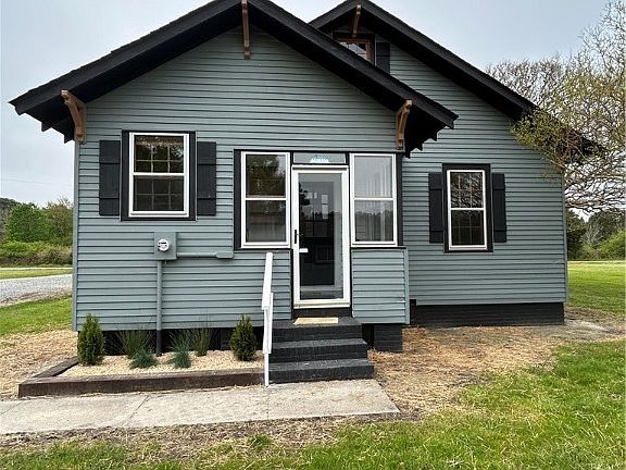 5th image of 1165 Circle Dr