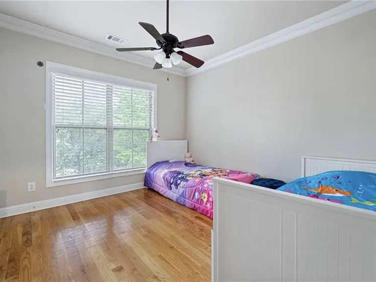 1752 Breyerton Dr — Photo 23