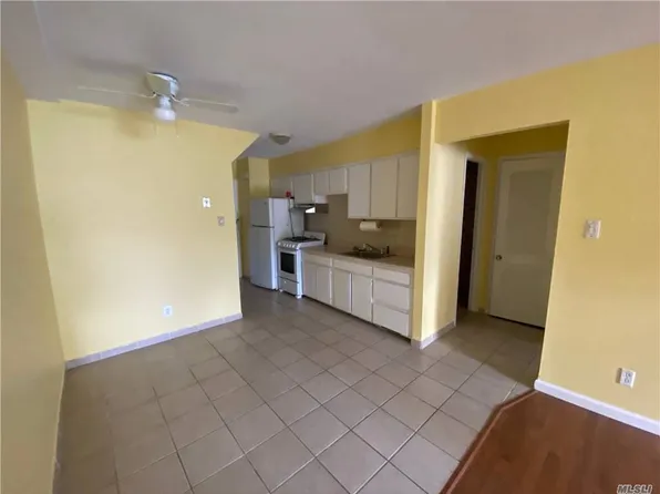47-25 168th St Floor 1, Flushing, NY 11358