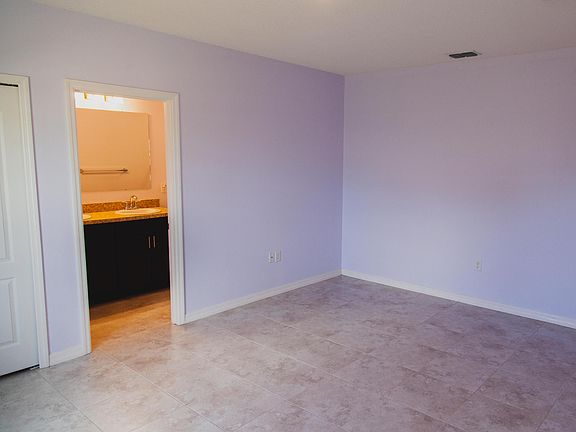 4th image of 4025 SW Kallen Street