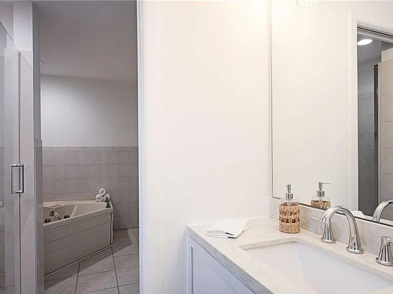 1281 Diana Ave — Photo 18