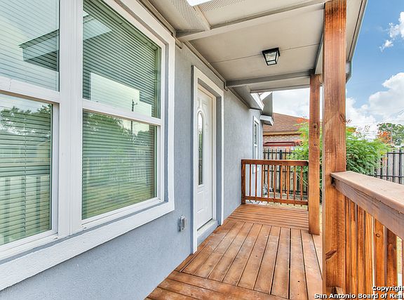 4th image of 6112 Macdona St