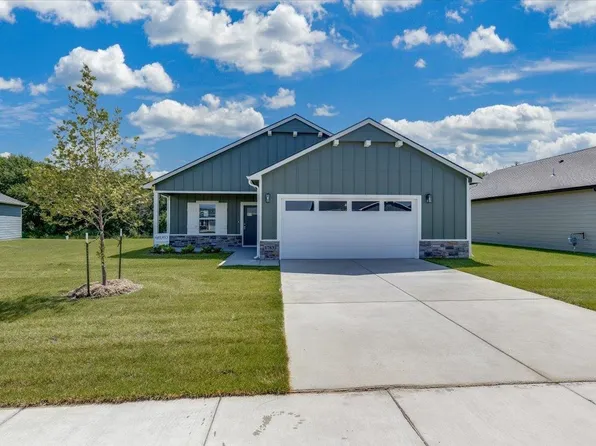 1783 W Redbud Ln, Goddard, KS 67052