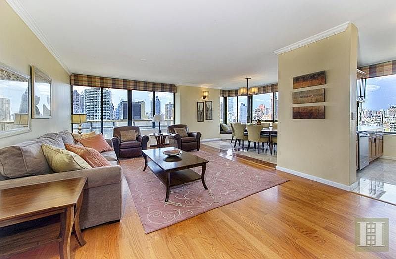 1st image of 418 E 59th St APT 21B