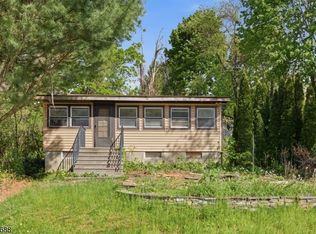 39 Fernwood Ave, Hardyston Twp., NJ 07460