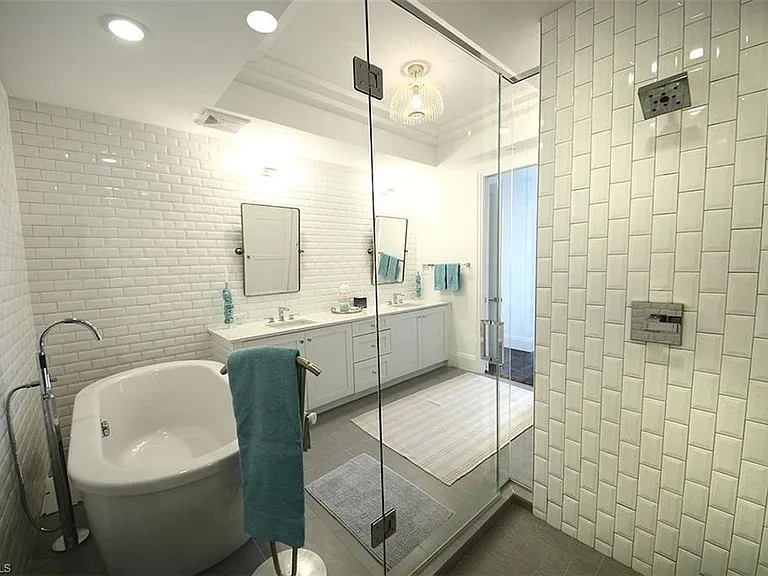 1035 3rd Ave S #411 — Photo 14