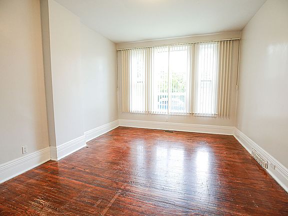 5th image of 24 Montebello Pl #L2r6