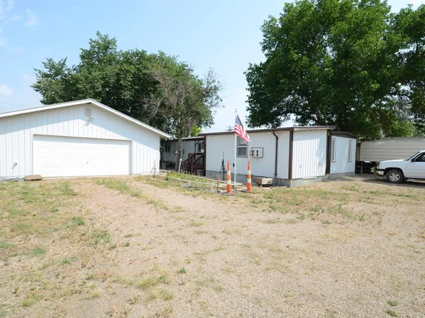 202 N Elm Ave, Presho, SD 57568