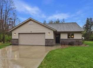 440 Tony St, Osceola, WI 54020