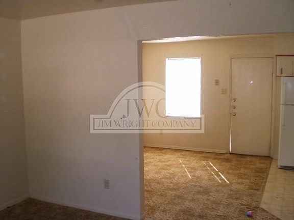2nd image of 2310 Terrace Dr